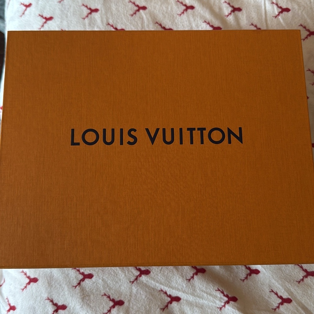 LV Trainer Sneaker-Black-Size:11.5 - Picture 6 of 6